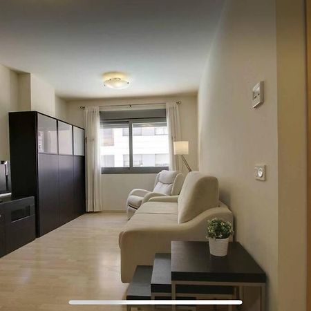PACIFICO P4 - Bonito apartamento con piscina&parking, playa a 100 metros Appartamento Málaga Esterno foto